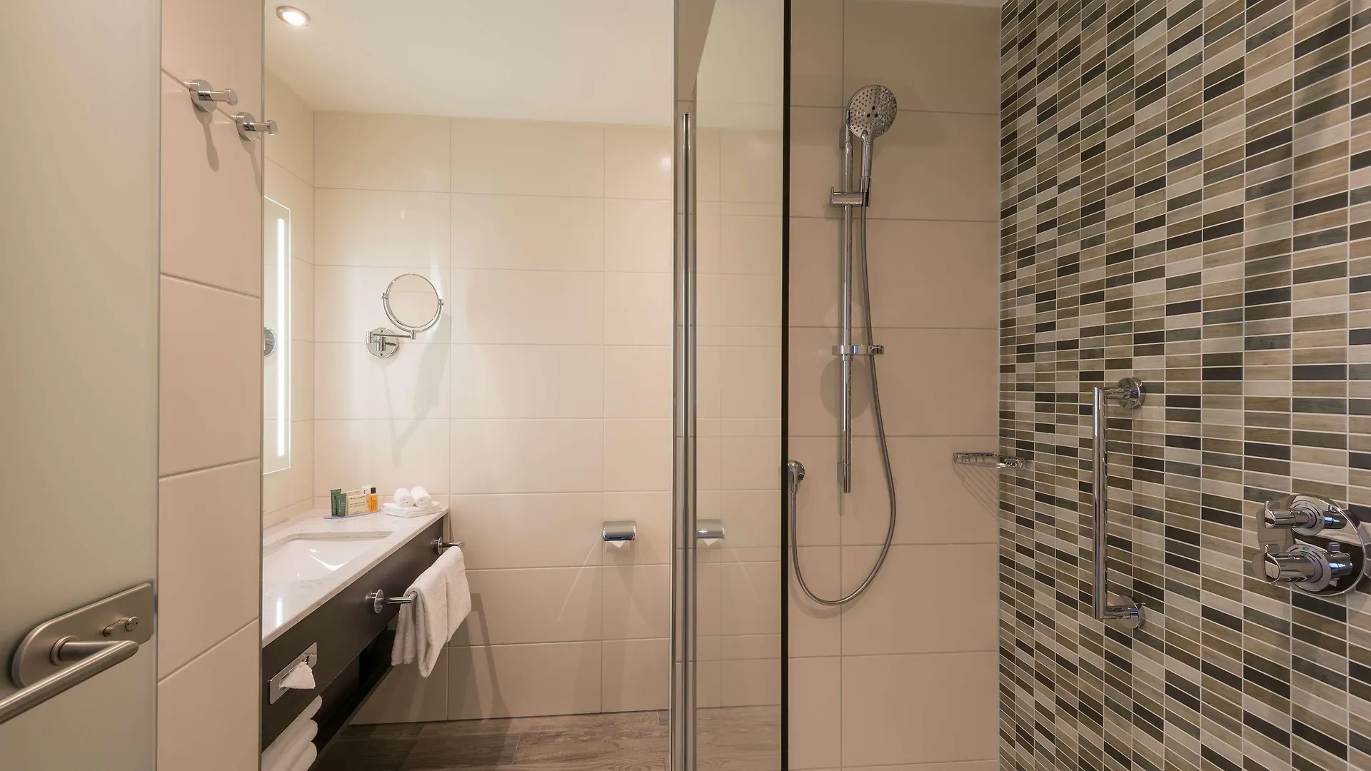 Hilton Garden Inn Frankfurt City Centre Frankfurt am Main Germany