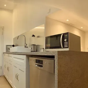 Apartament F10 Roth 