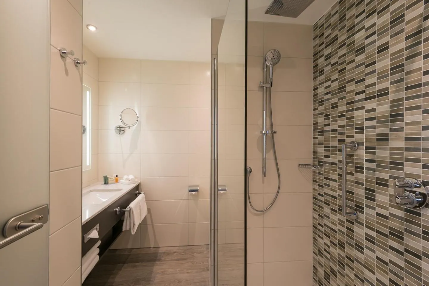 Hilton Garden Inn Frankfurt City Centre Frankfurt am Main 4*,